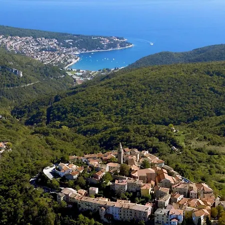 Villa La Casa De Papel