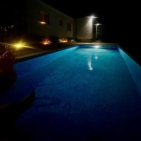 La Casa De Papel لابين